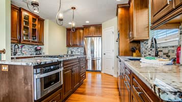 House, Multiple Beds, Patio, Partial Ocean View (Sea Oats Retreat) | Private kitchen