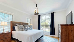 Ev, Birden Çok Yatak, Veranda, Bahçe Manzaralı (Villa Vista Main House) | 3 yatak odası, ayrı ayrı dekore edilmiş, ayrı ayrı döşenmiş 