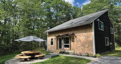 Salty Timbers at Goosefair / Three bedroom getaway in Kennebunkport Maine