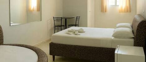 Wifi gratis y ropa de cama