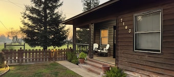 Lodi Wine Cottage | Private Property near Wineries