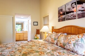 2 Schlafzimmer, Schreibtisch, Bügeleisen/Bügelbrett, Reisekinderbett