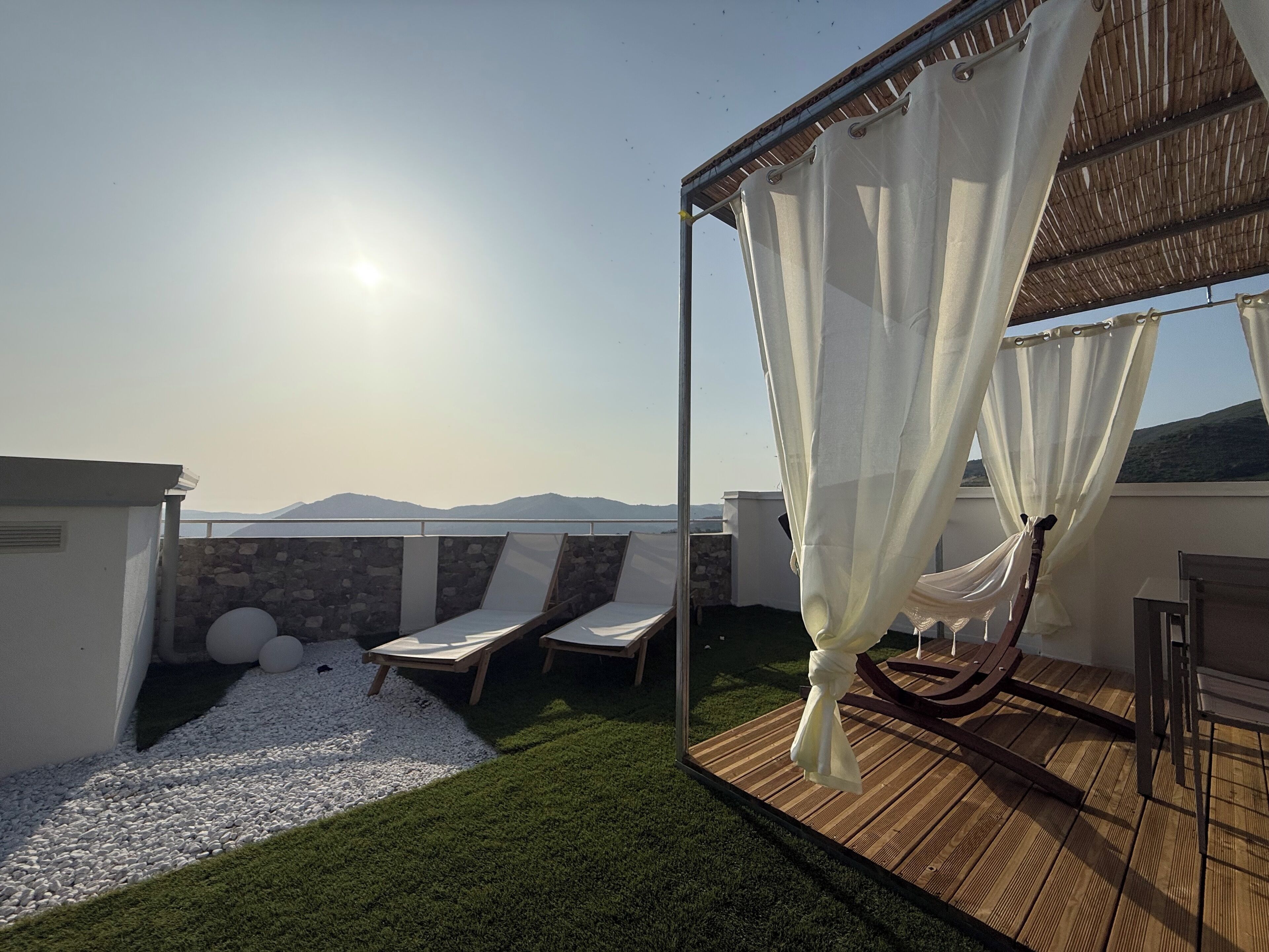 Economy tweepersoonskamer, uitzicht op tuin | Voorkant van accommodatie