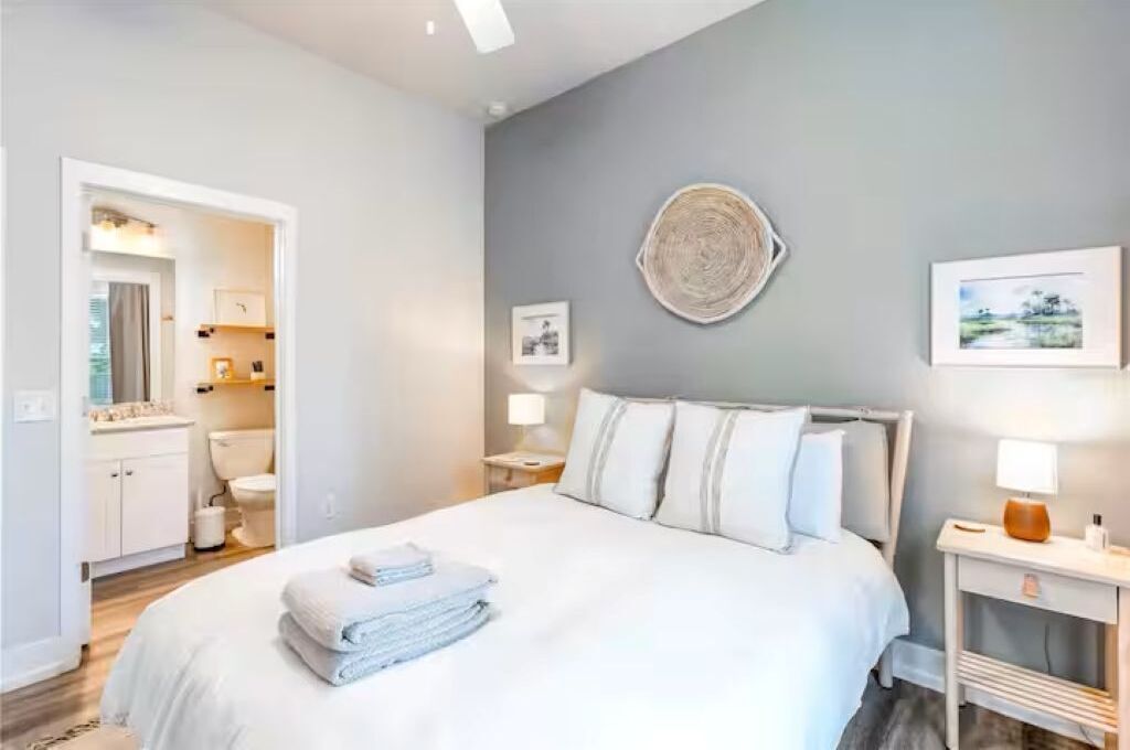 3 bedrooms, iron/ironing board, free WiFi, bed sheets