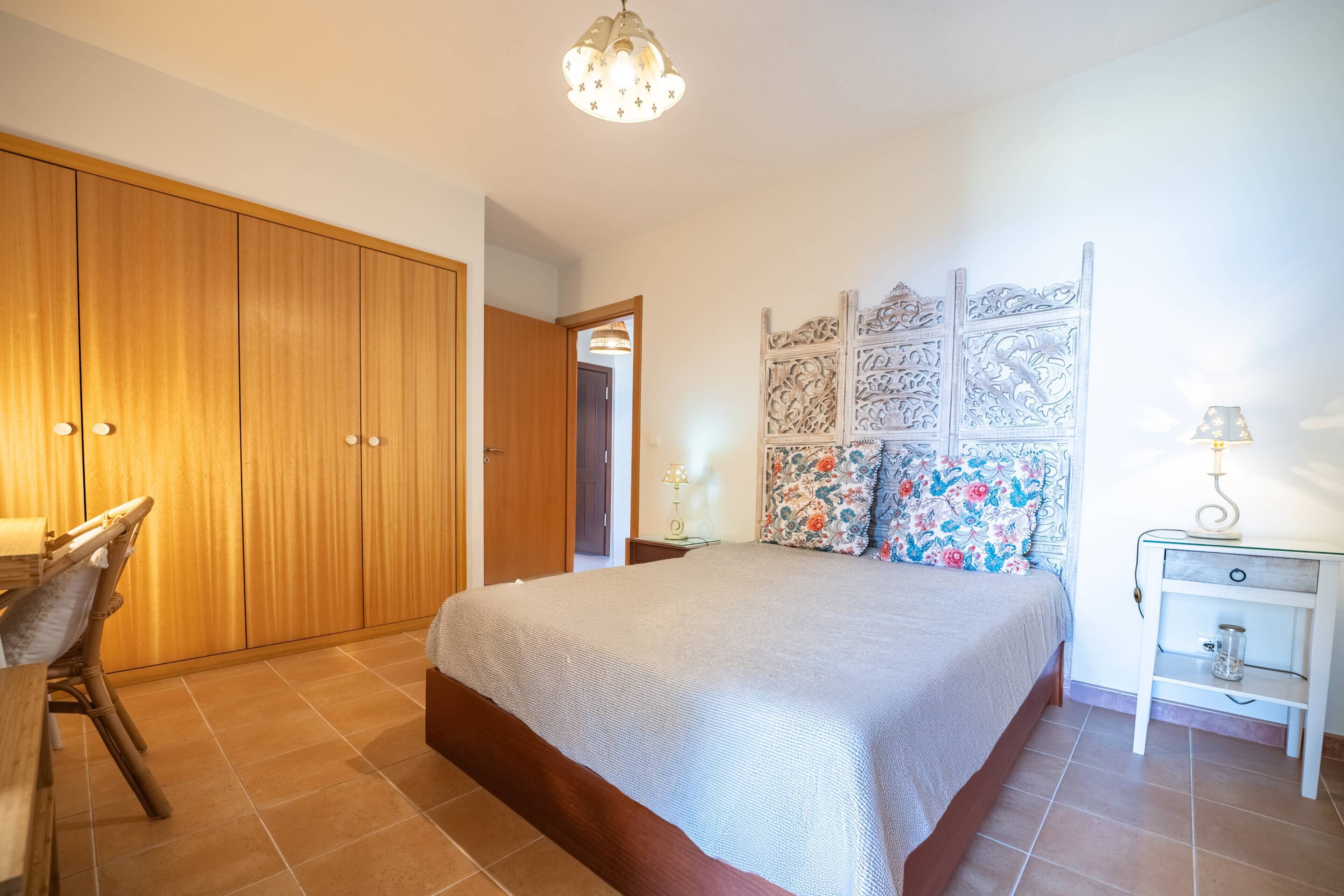 1 bedroom, iron/ironing board, internet, bed sheets