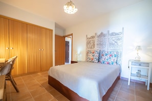 1 Schlafzimmer, Bügeleisen/Bügelbrett, Internetzugang, Bettwäsche