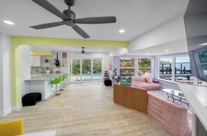 Interior - Marvelous 5BR house, Studio, Pool, Hottub, in sunny Palm Harbor (Palm Harbor)