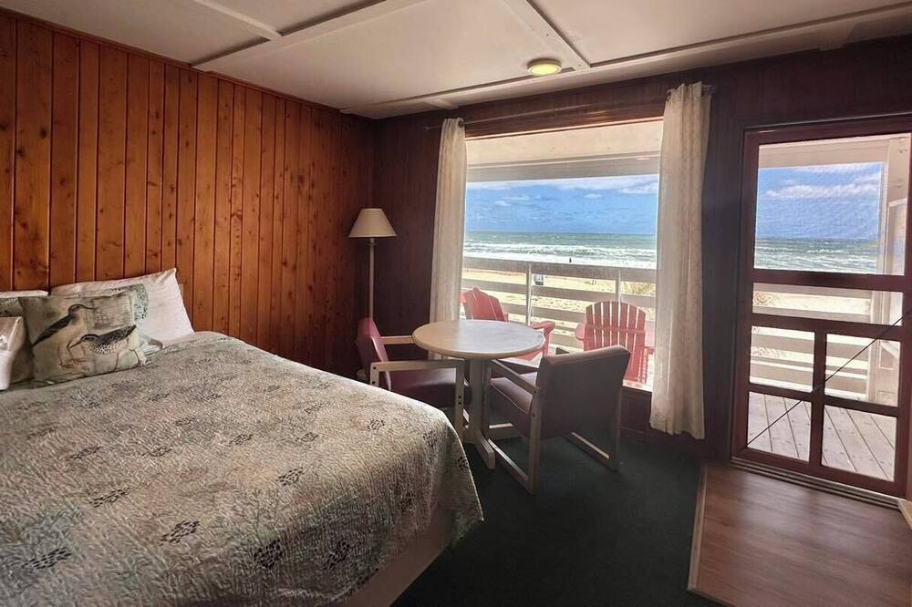 Sea Foam Motel