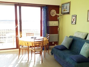TV - Ocean view apartment, pets allowed, private parking (La Faute-sur-Mer)
