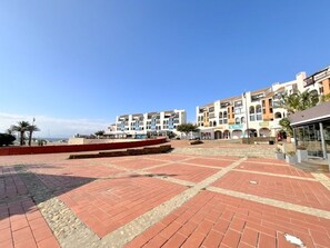 Property grounds - Apartment for 4 with pool and parking in Le Barcarès (Le Barcarès Coudalère)