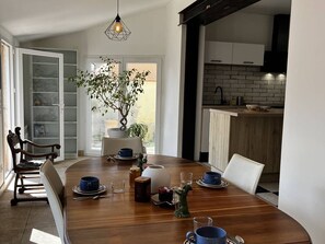 Dining - House near the beach and amenities in Canet Plage (Canet-en-Roussillon)