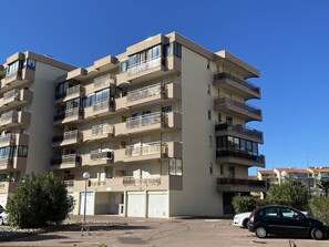 Exterior - Sunny T2 with AC and parking near Canet Beach (Canet-Plage)