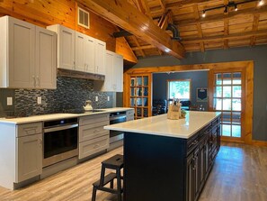 Fridge, microwave, oven, stovetop - Larrabee Lake Retreat - The Lodge & Cottage (New Auburn)