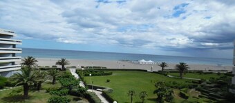 Canet Beach Studio Cabin with Parking - 4 Pers.