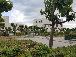 Property grounds - Studio near beach, private parking, pets allowed (Le Barcarès)