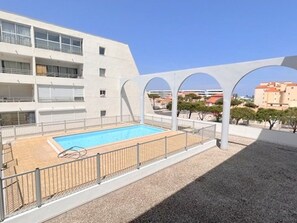 Pool - Family apartment near beach with shared pool (Le Barcarès)