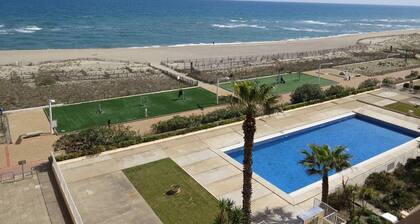 Appartement en bord de mer avec terrasse et parking sécurisé