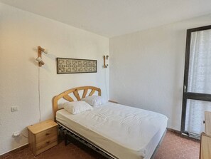 1 bedroom - Ground Floor Apartment with Direct Beach Access, Sleeps 4 (Le Barcarès)