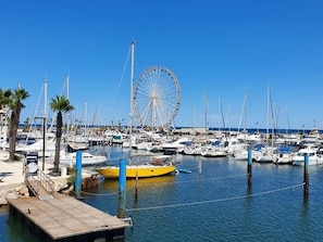 Marina - Peaceful apartment near the sea with parking (Le Barcarès)