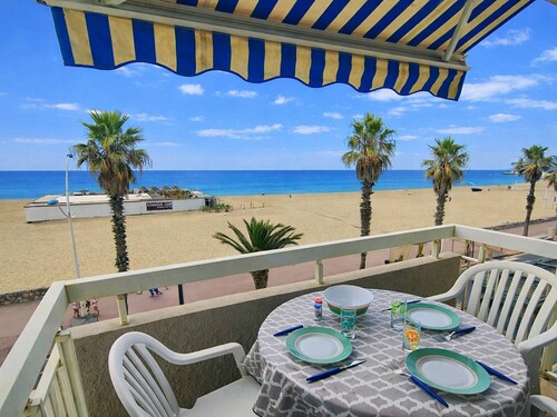 2-Room Apartment Sea View in Canet-Plage