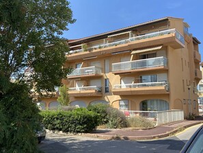 Exterior - 2* Apartment with Balcony and Parking - Port Canet (Canet-Plage)
