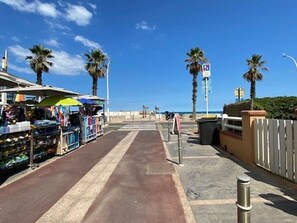 Miscellaneous - Bright T2 with air conditioning and parking 500m from beach (Canet-en-Roussillon)