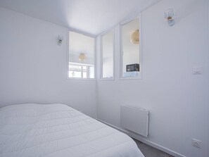 1 bedroom, free WiFi - Canet Beach modern renovated T2, near sea (Canet-en-Roussillon)