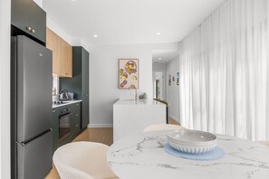 Private kitchen - Golden Forest Getaway (Stawell)