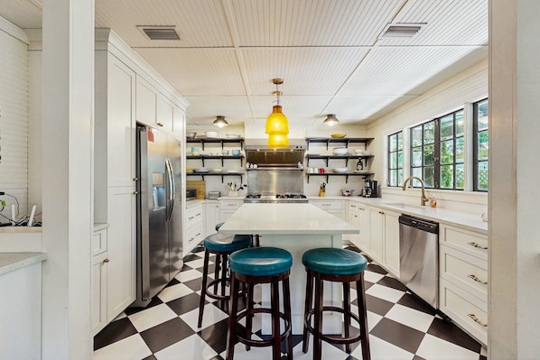 House, Multiple Beds, Pool Access, Pool View (Secret Garden Oasis) | Private kitchen - Dog-friendly Cottage by the Beach With Private Pool, Pool Spa, & Free Wifi (St. Simons Island)