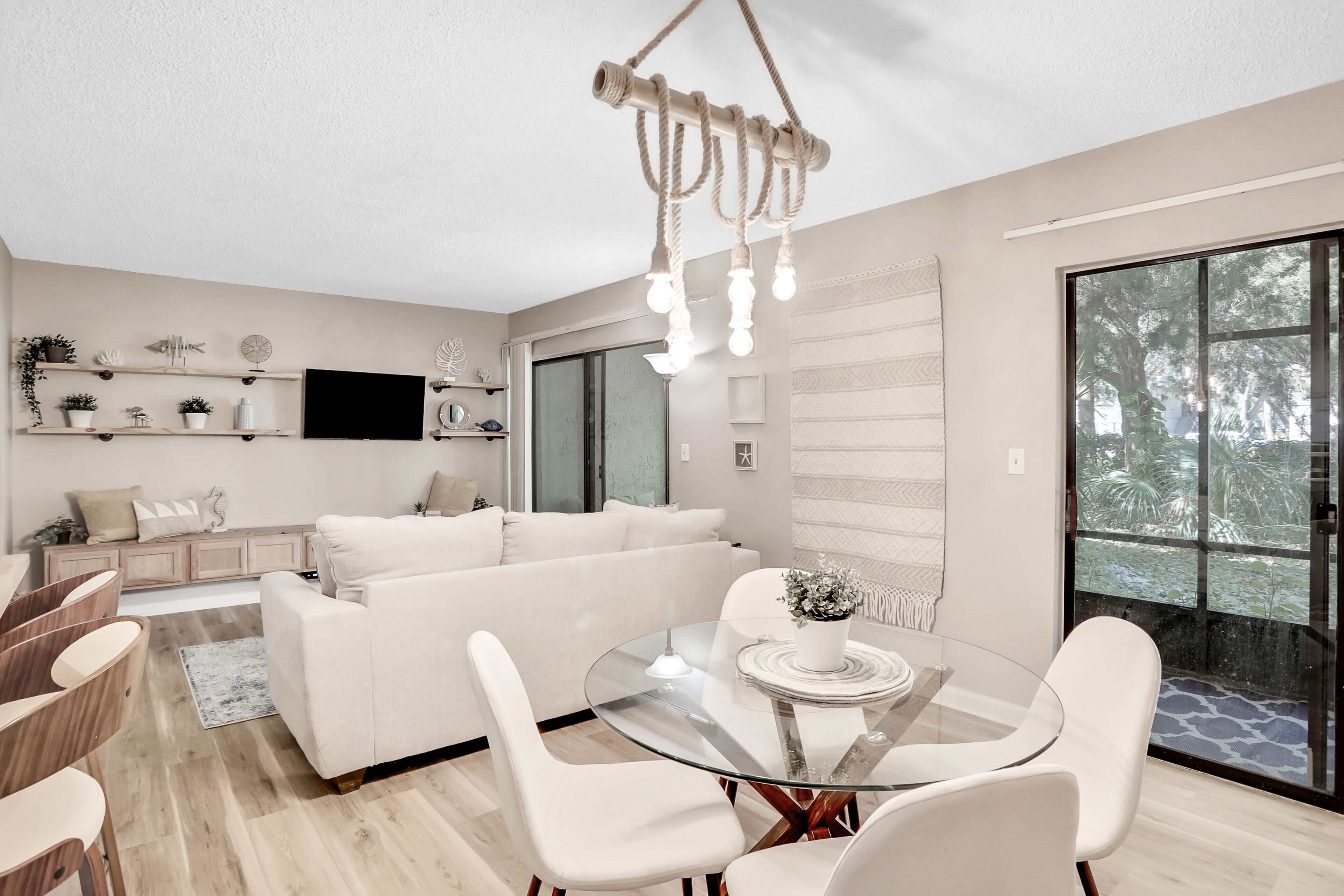 Condo, Multiple Beds, Pool Access, Garden View (Conquistador Hideaway) | Interior