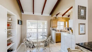 House, Multiple Beds, Patio, Garden View (American Beach Bungalow) | 4 bedrooms, individually decorated, individually furnished, bed sheets