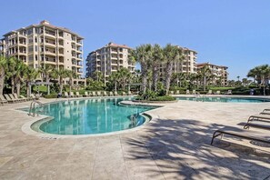 Pool - Lovely Amelia Island Condo With Pool, W/D & Central AC (Fernandina Beach)