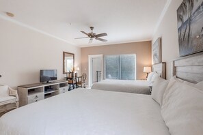 1 chambre, décoration personnalisée, ameublement personnalisé