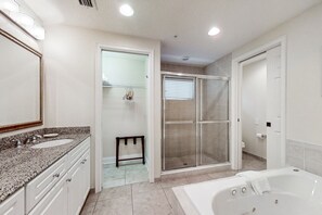 Appart'hôtel, 2 grands lits, accès piscine, vue piscine (2509 Tennis Villas Efficiency) | Salle de bain