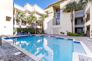 Pool - Dog-friendly Tennis Villas Condo With Prime Location + Shared Pool, Free Wifi (Fernandina Beach)