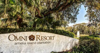 Dog-friendly Tennis Villas Condo With Prime Location + Shared Pool, Free Wifi