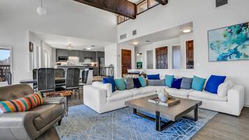 House, Multiple Beds, Hot Tub, Beach View (Ocean Oasis on the A1A) | Living area