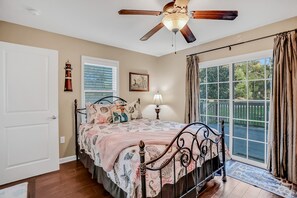 Cottage, Multiple Beds, Patio (Pine Trail Place) - Inviting Waterfront Cottage With Balcony, Firepit, Marsh Views, & Washer/dryer (Fernandina Beach)