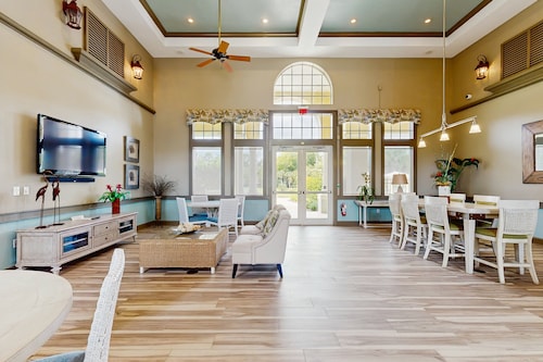 Ground Floor Waterview Condo With Resort Amenities, Private Patio and Pool