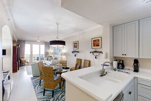 Lägenhet - flera sängar - uteplats - havsutsikt (8 Ocean Place) | Interiör