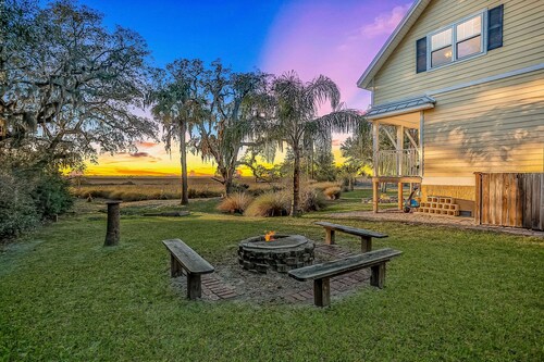 Inviting Waterfront Cottage w Separate Garage Apartment and Stunning Marsh View