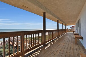 独立别墅, 多张床, 露台, 海洋景观 (The Marvelous 24) | 客房景观