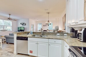 House, Multiple Beds, Pool Access, Pool View (Tidelands Townhome Unit 321) | Private kitchen - Immaculate Townhome in Upscale Community w/ Pool & Balcony - Near Beach (Palm Coast)