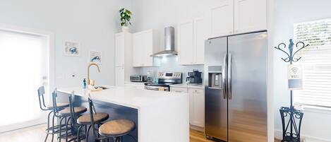 Rumah, Beberapa Tempat Tidur, patio, pemandangan kebun (The Blue Heron Cottage) | Dapur pribadi