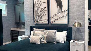 House, Multiple Beds, Pool Access, Pool View (The Rookery) | 4 bedrooms, individually decorated, individually furnished, bed sheets