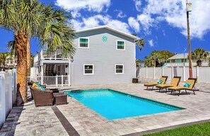 Pool - Home 1 Block From 2 Beaches W/private Pool, High-speed Wifi & Central AC (St. Augustine)