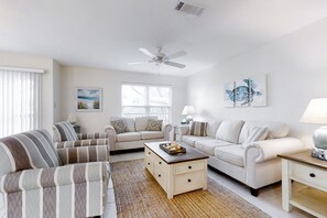 Interior - Newly Renovated Summer Beach Village Home With Patio, Wifi & Shared Pool (Fernandina Beach)