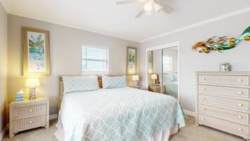 2 bedrooms, individually decorated, individually furnished, bed sheets