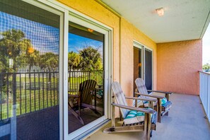 Terrace/patio - Ocean View Condo in Beachfront Resort With Wifi, Central AC, 2 Pools, & Tennis (St. Augustine)