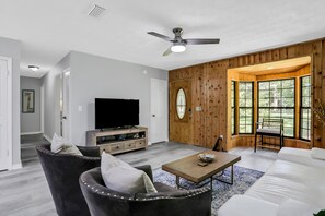 House, Multiple Beds, Patio, Garden View (4636 Whimbrel Lane) | Living area - Gorgeous Coastal Getaway With Large Yard, Firepit, & Screened Porch (Fernandina Beach)